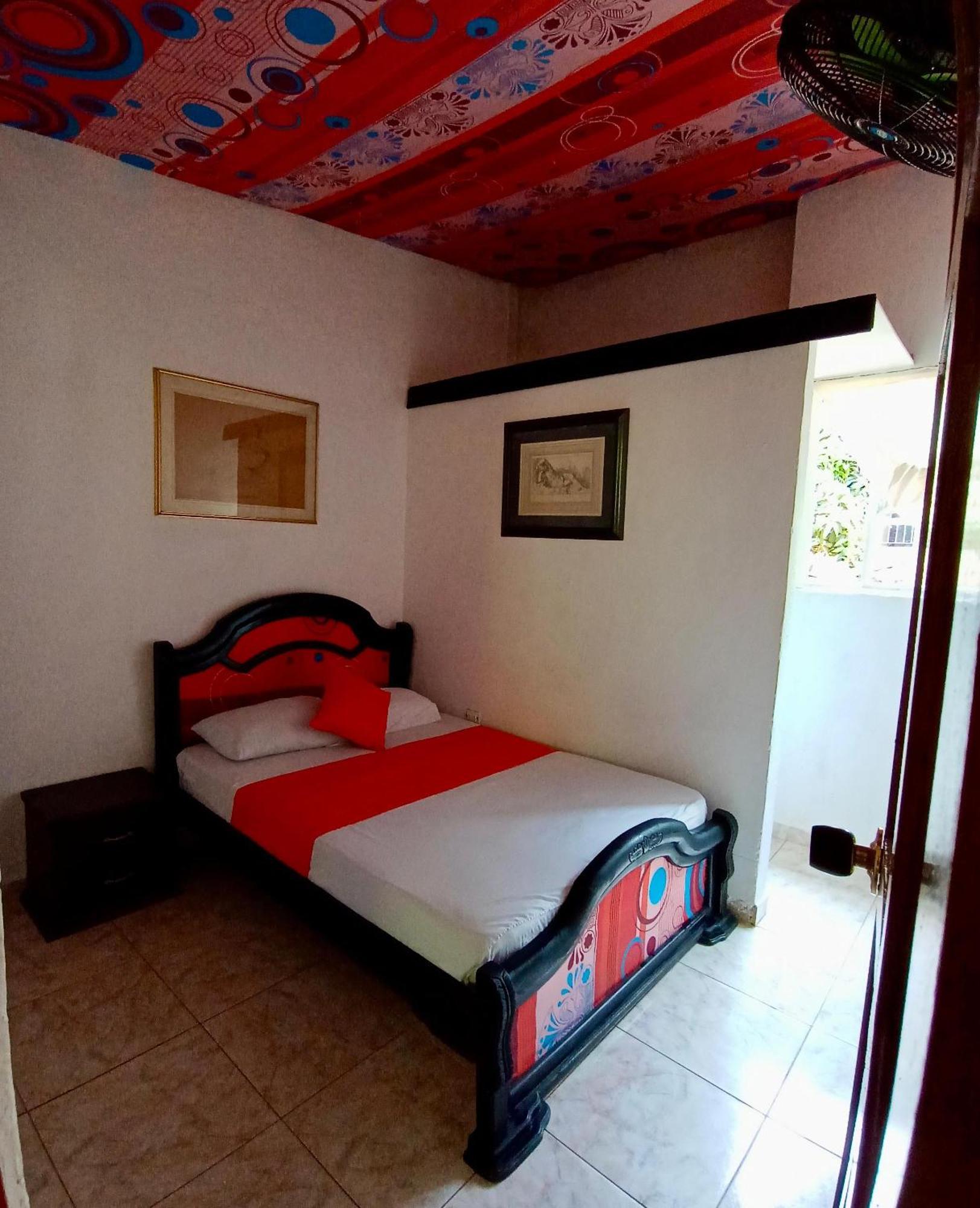 Hostal Las Mariposas Minca Eksteriør billede